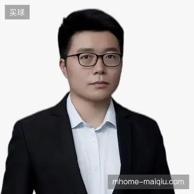 邱浩
